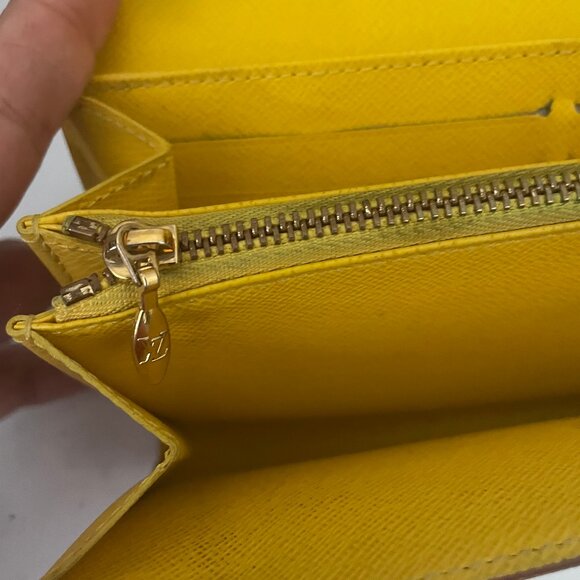 LOUIS VUITTON Multicolor Portefeuille Sarah Long Wallet Monogram Multicolor Auth - Picture 7 of 14